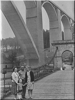 1960.jpg