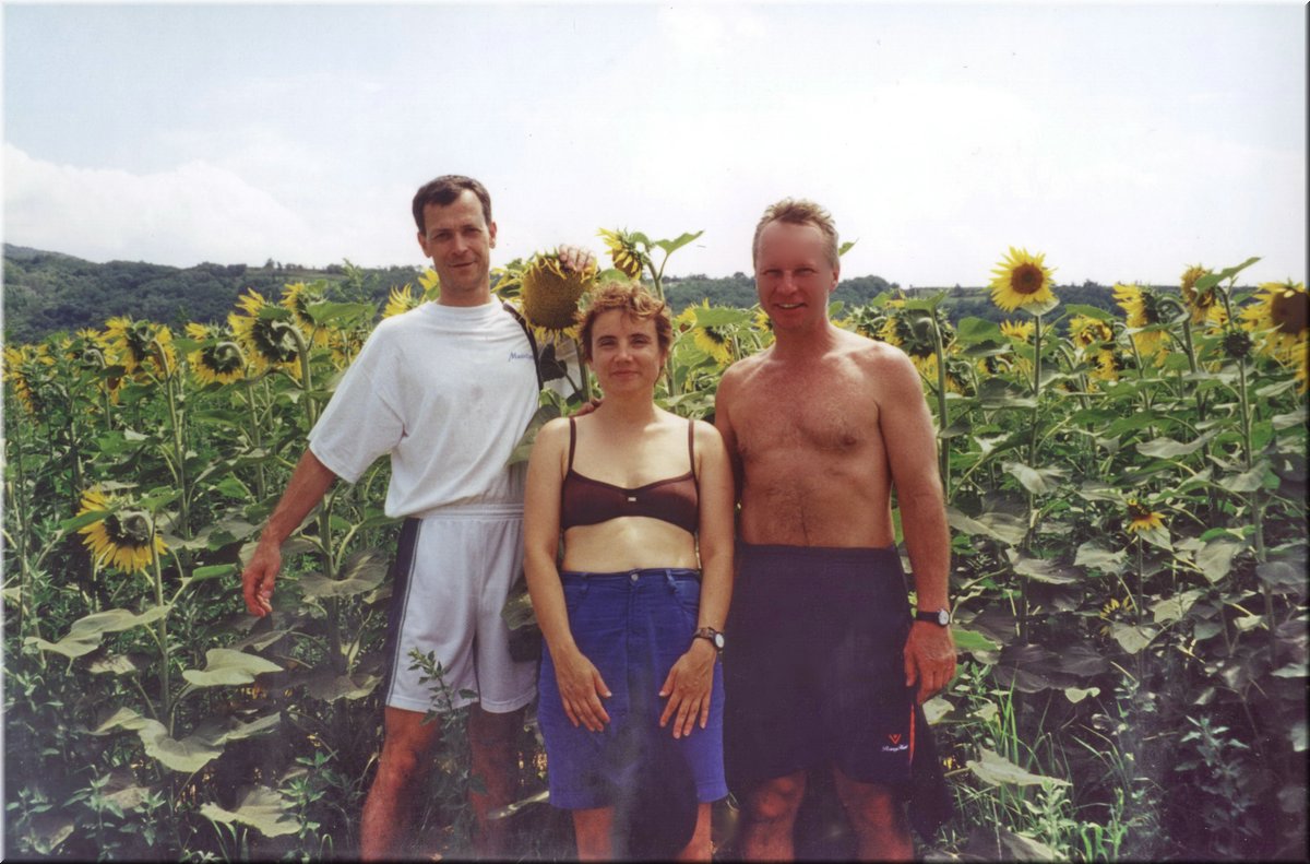 2000-07-Madarsko Zdenek Jaja a Honza a slunecnice ---scanT.jpg
