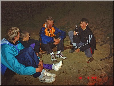 1999-04-10 BBCC OkoHoBu 4kluci v noci ---zneg.jpg
