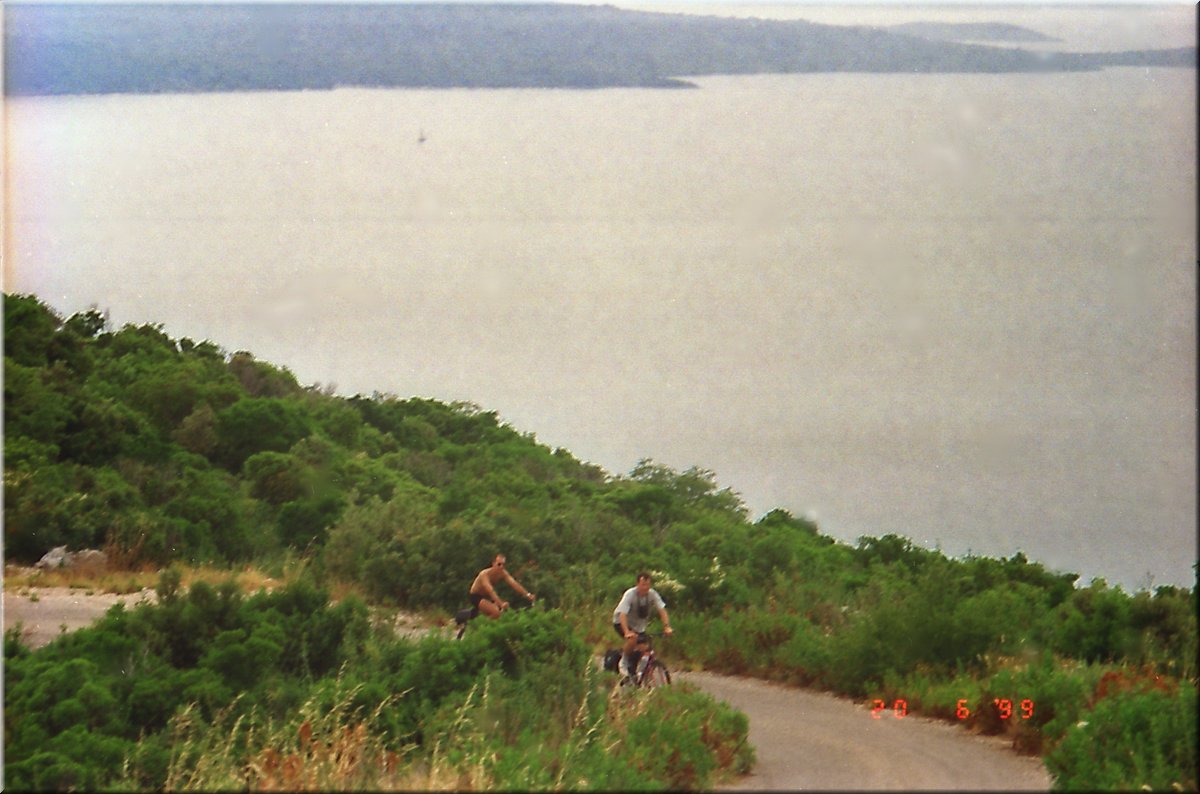 1999-06-18 BBCC Ugljan 242 ---zneg.jpg