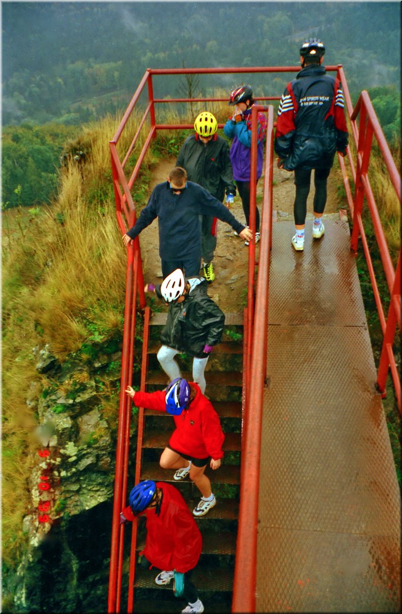 1999-10-08 BBCC Krasna Lipa 9Tolstejn13 ---zneg.jpg