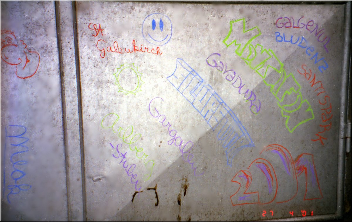 2001-04-27 BBCC PraSka3 Survival vratagaraze33 ---zneg.jpg