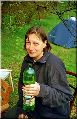 2001-04-27 BBCC PraSka3 Survival nazahrade30 ---zneg.jpg